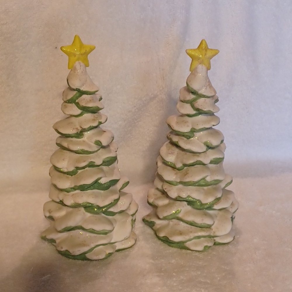 Ceramic Christmas tree 2 trees 9 inches tall